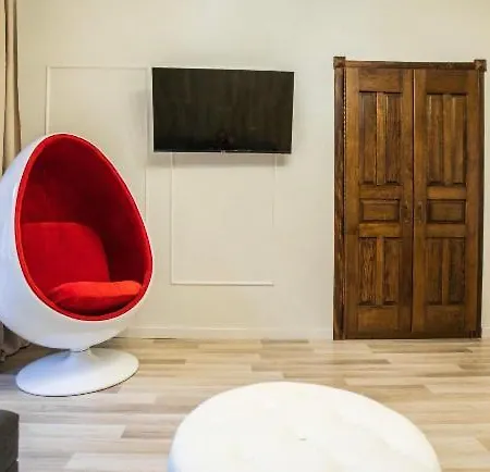 Cfear Apartament Top Милан